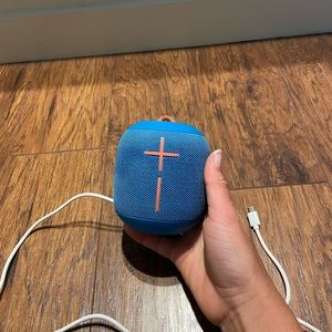 SOLD ON MERCARI Perfect condition Wonderboom speaker